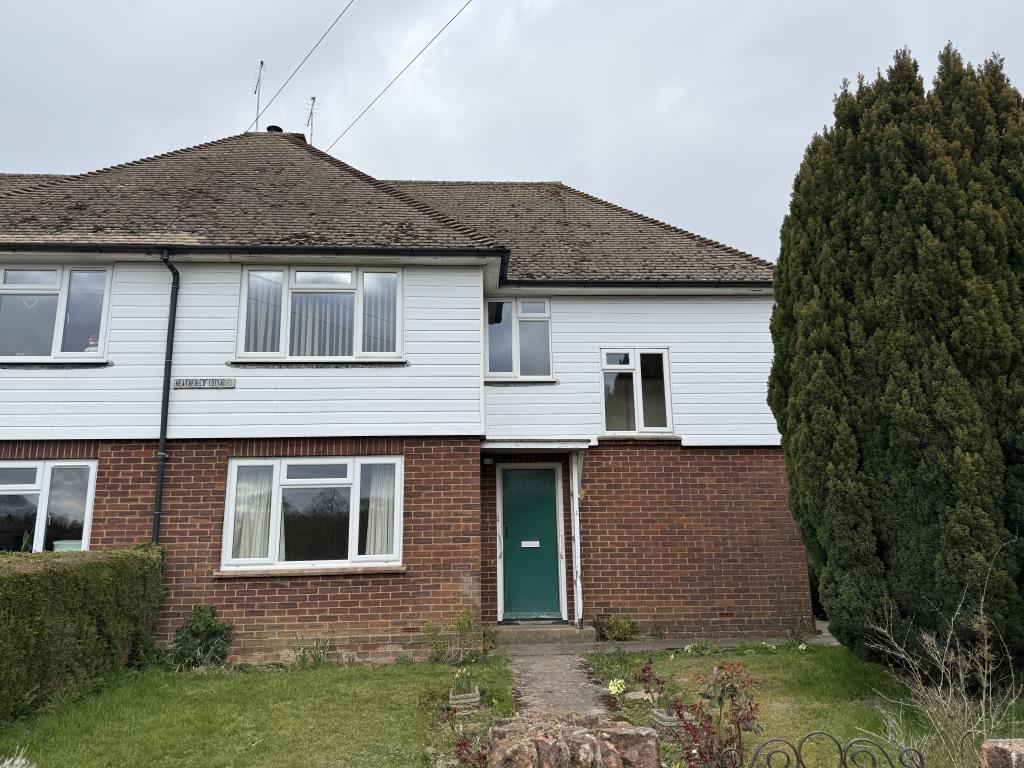 Lot: 155 - THREE-BEDROOM SEMI-DETACHED HOUSE ON OUTSKIRTS OF WEALDEN VILLAGE - Rural semi in need of modernisation